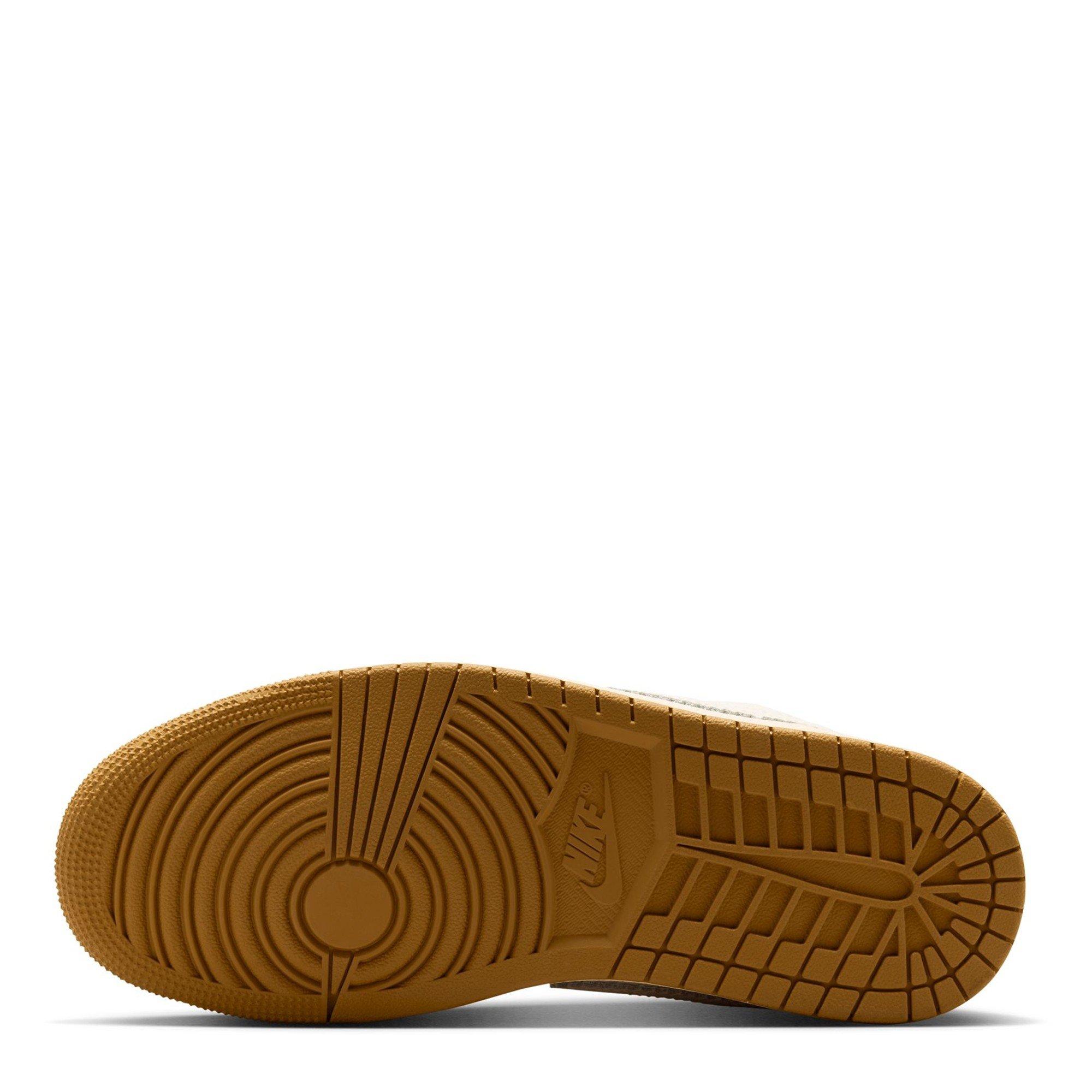 Air Jordan Women's Jordan 1 Low SE Leather Trainers