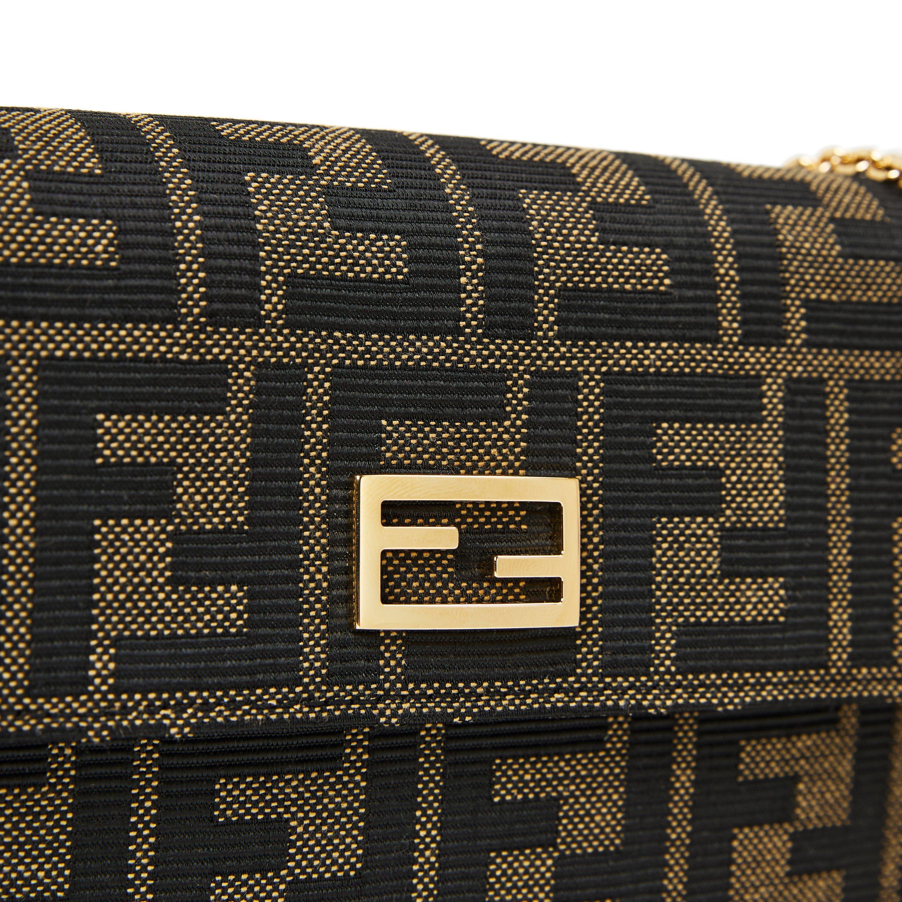Fendi Women's Tebe Wallet on Chain