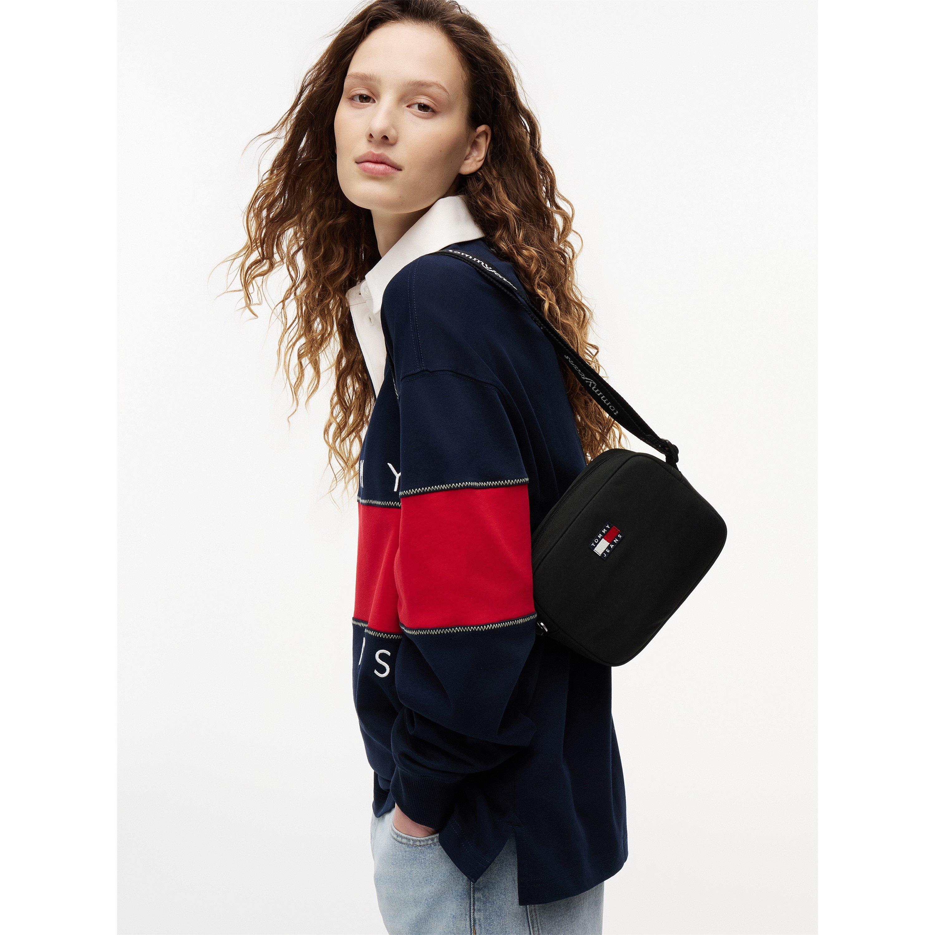 Tommy Jeans Women's Ess Daily Cross Logo Crossbody Bag