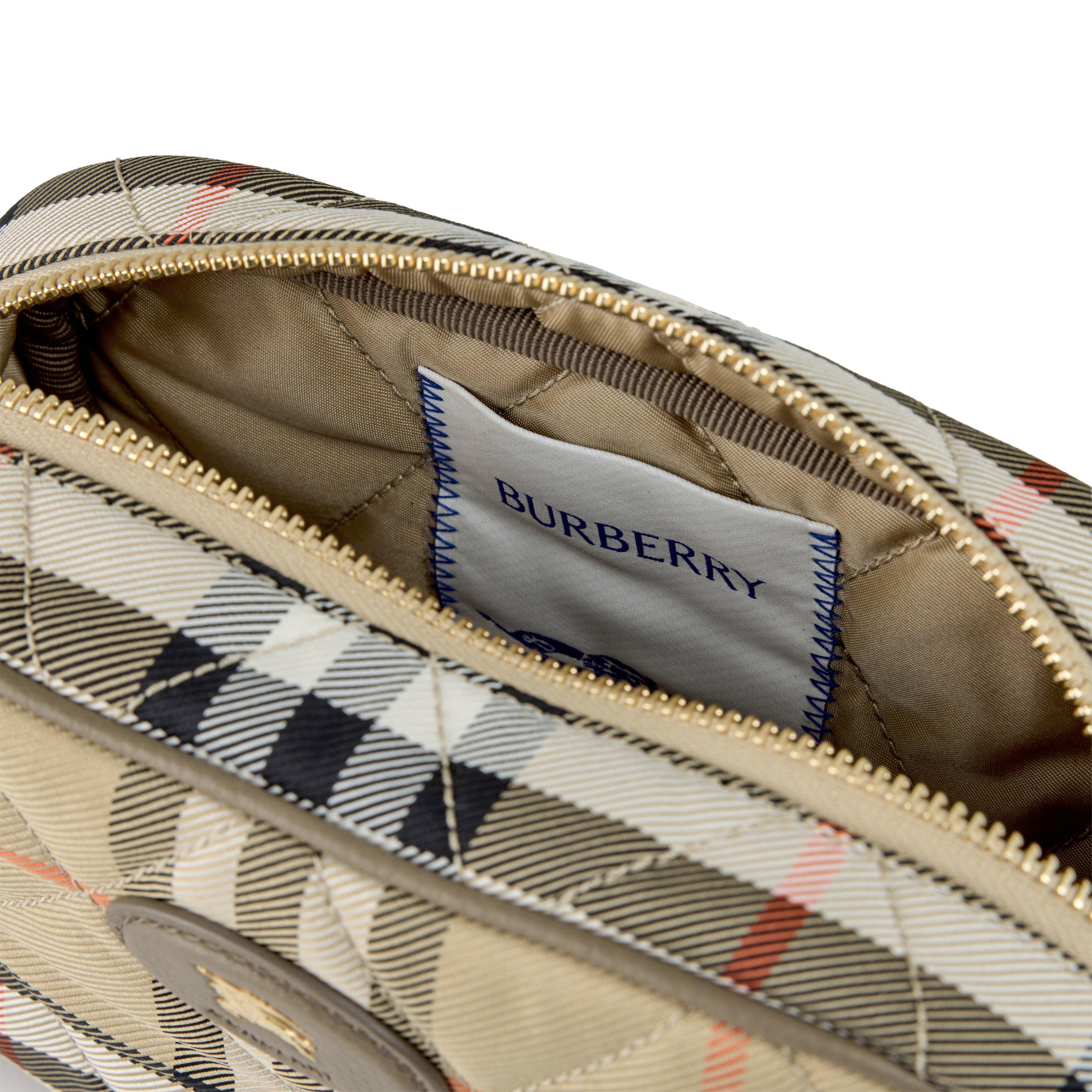 Burberry Burb Horseshoe Pouch Ld64